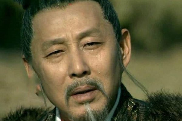 《楚汉传奇》中刘邦的初恋曹氏在刘邦夺得天下时,为何不愿意进宫而选择留在老家?