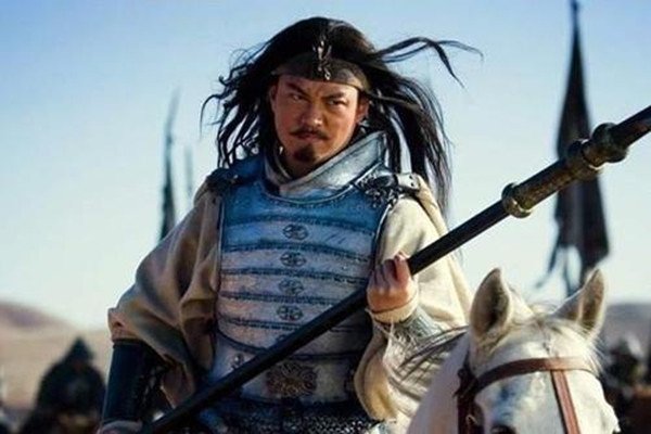 丑男,不忠不孝的小人!为何会这样描述马超?