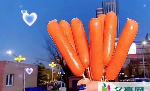 十根烤肠是什么梗 烤肠一天吃十根有什么危害