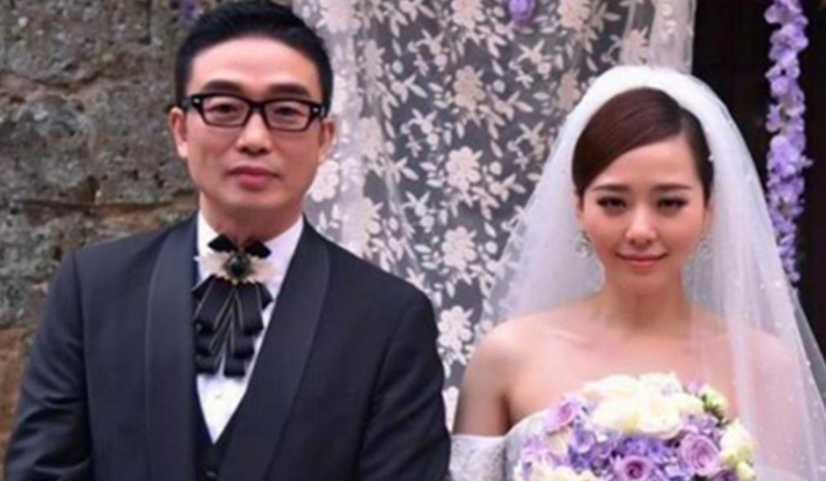 把张靓颖当“人肉提款机”被“逼婚”,情断两年后,冯轲现状怎样?