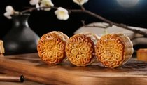 网曝良品铺子月饼吃出塑料,公司是如何解决这场危机的?
