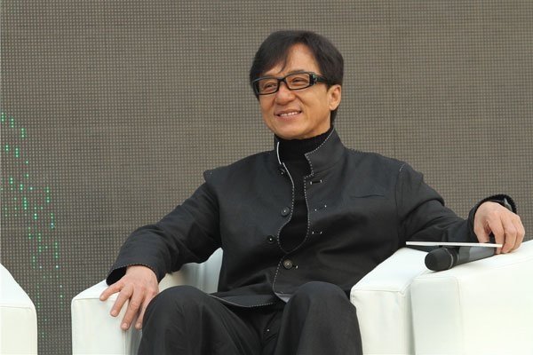 林凤娇与成龙感情史 为什么只生一个还那么能忍