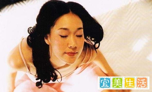韩国电影《夏日时光》深度赏析:欲望与救赎的情感交织