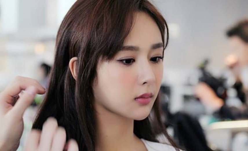 杨紫忘记妈妈生日被数落,当事人对此有何表示?