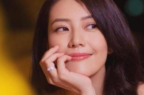 高圆圆在采访中回应网友说她老了,都说了什么?