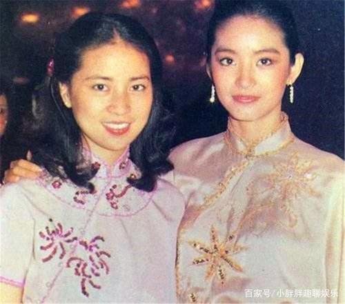 与成龙携手40年,林凤娇的隐忍,究竟为了什么?