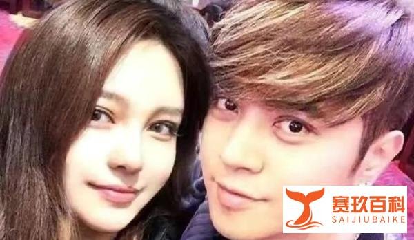 周扬青与罗昊约会，亲密相依，疑似恋情实锤？
