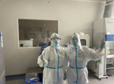 奥密克戎重组毒株XE闪现,是否意味着一种前所未有的“超强毒株”出现了?