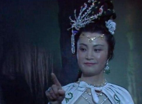 谁是西游记中的第一个妖怪??