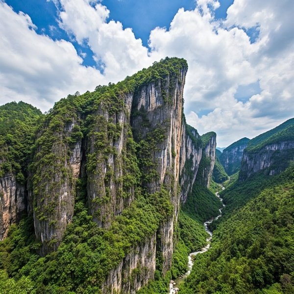 广安最高的山在哪里