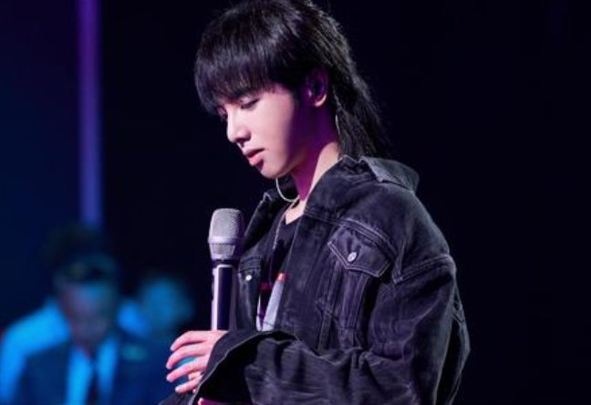 好声音史上最年轻导师已经官宣确定,不是华晨宇,你怎么看?