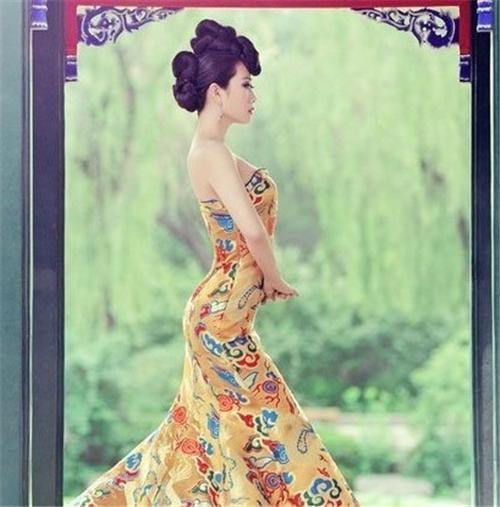 消失16年的“芙蓉姐姐”现身,43岁宛如少女,如今她过得怎样?