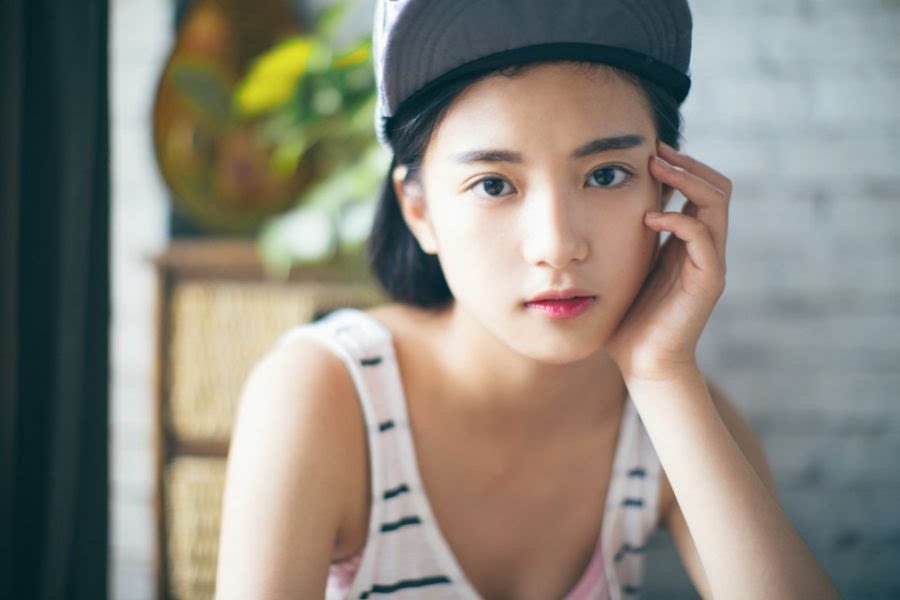 公交车上女孩遭遇咸猪手,为何没有人出手帮忙?
