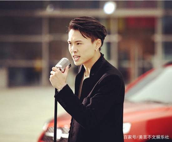 因《好声音》爆火的张玮,8年后沦为小配角,他为何没能红下去?