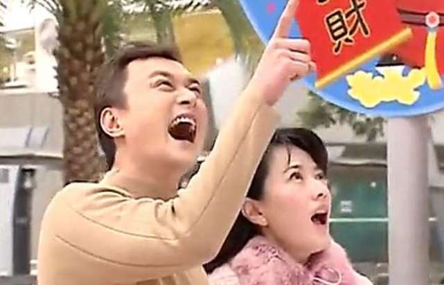 当年在《风云》中饰演文丑丑的演员是谁?