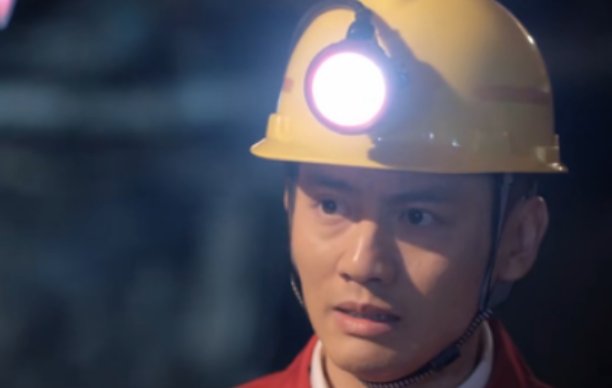 突围深喉是谁