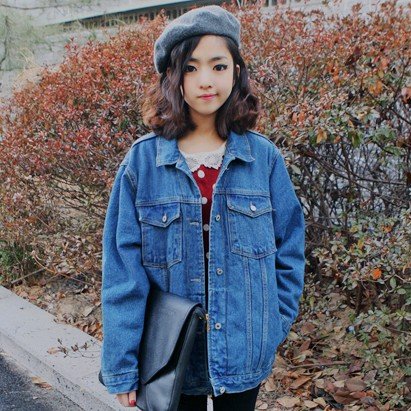 这个女的是谁