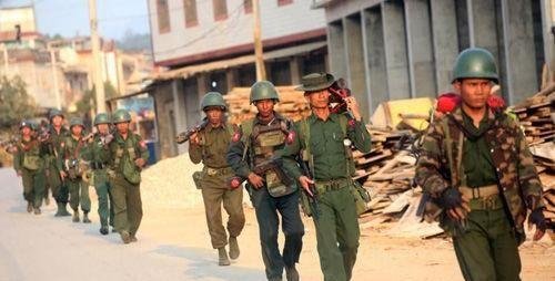 缅甸果敢老街战斗即将打响,仍有两万余华人滞留
