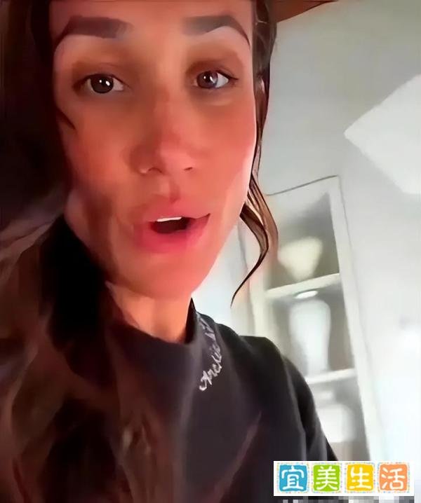 哈里和梅根缺钱？梅根上火掉头发，这才是哈里着急想回王室的原因