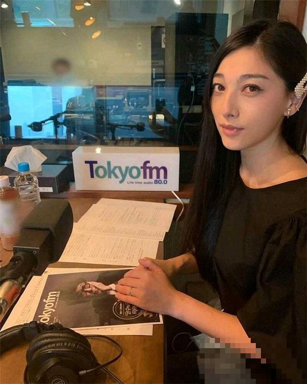 原莎映莉拍的电影
