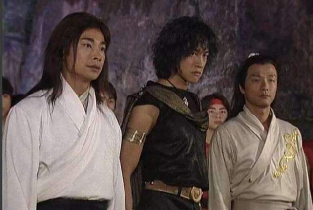 当年在《风云》中饰演文丑丑的演员是谁?