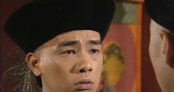 韦小宝的原型有两个人物,一个是康熙好友,另一个也大有来头