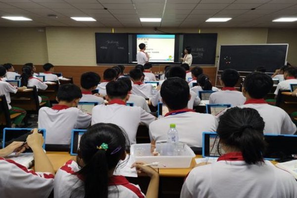高炉炼铁的三个化学方程式