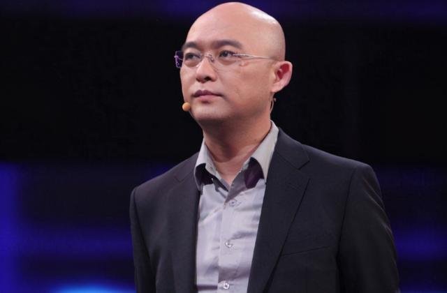 相亲节目火了整整9年,台下观众全是托就算了,你知道女嘉宾都是来自哪吗?