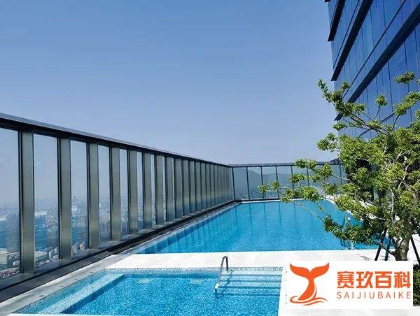 游泳池需要配套哪些设备？这些泳池设备必不可少！