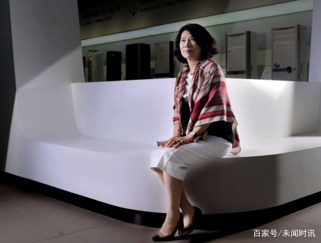 平平无奇董明珠?因为2个男人的出现,怎样成就了如今的铁娘子?