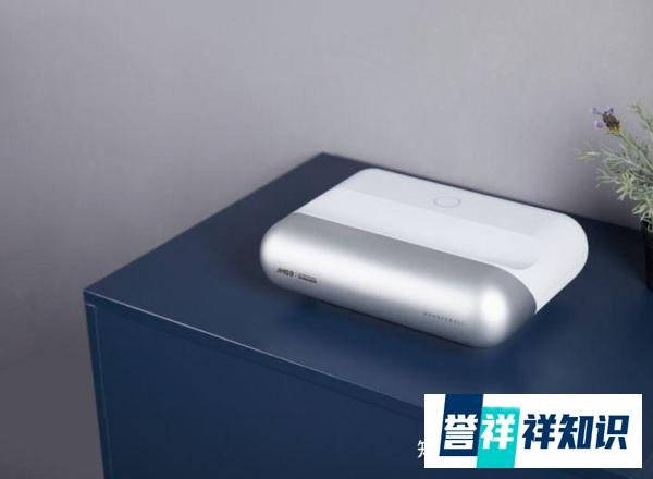 极米Z6X Pro和坚果智慧墙O1哪个好?有什么区别?详细配置参数对比